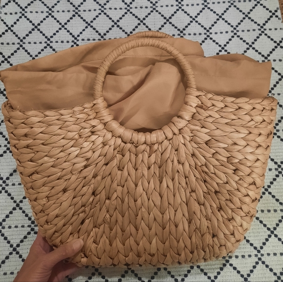 Summer Rattan Bag - Picture 3 of 3